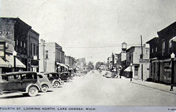 Lake Theater Lake Odessa (newer photo)